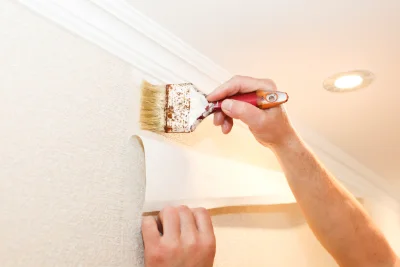 Pose de papier peint à Rampieux — revêtements muraux et toiles de verre